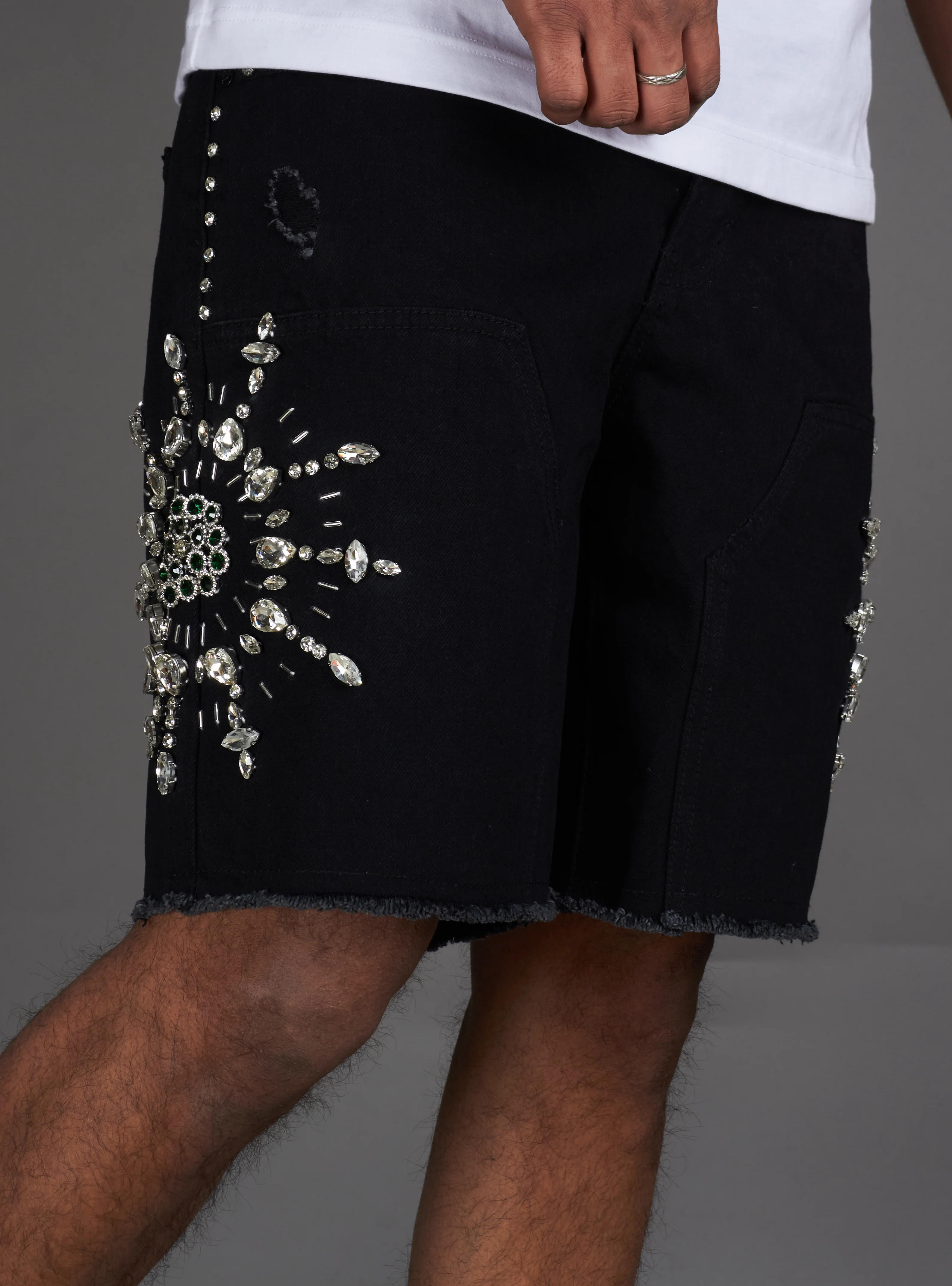 Politics Shorts - Maud - Jet Black Wash - 713 - Image 4
